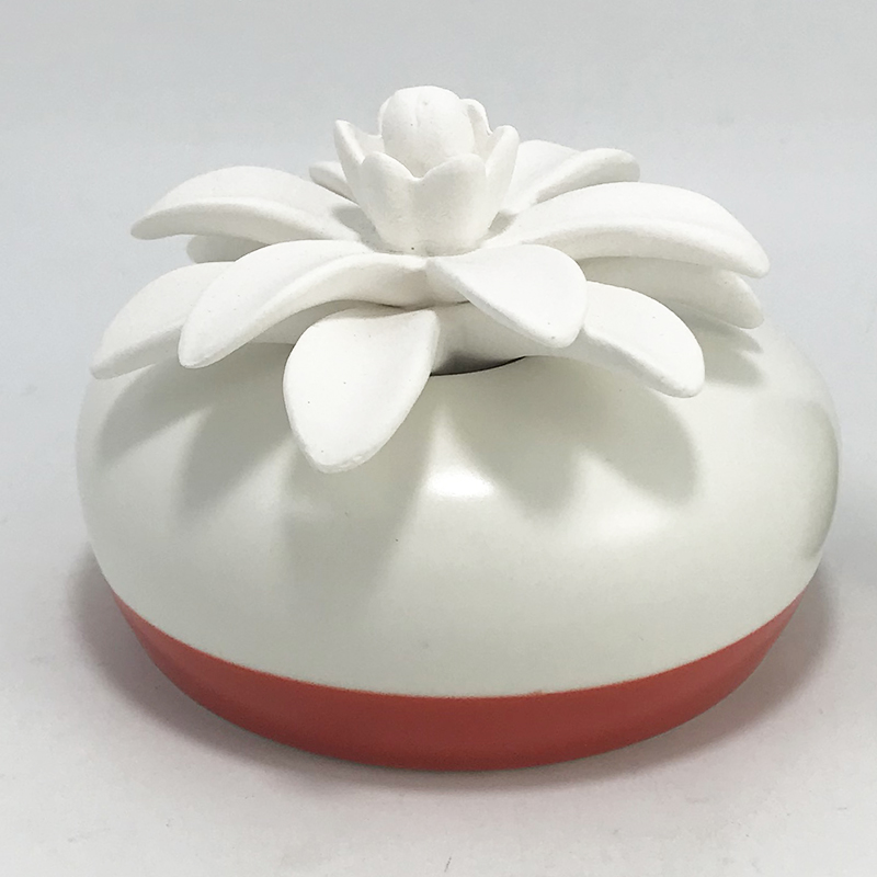 Customized ceramic flower diffuser European with different flowers for home decor